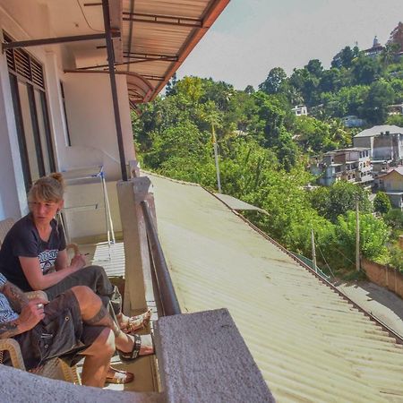 Satyodaya Educational Training Centre Kandy Zewnętrze zdjęcie