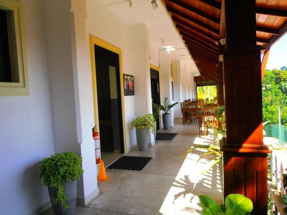 Satyodaya Educational Training Centre Kandy Zewnętrze zdjęcie